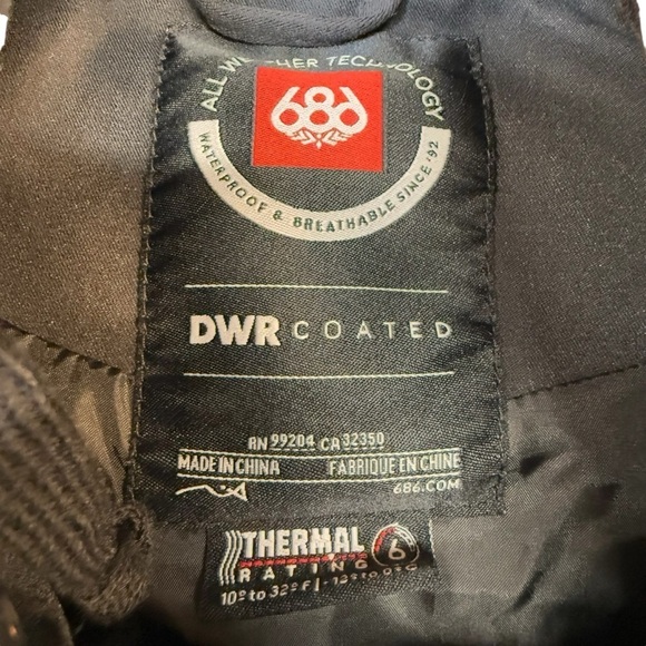 686 Insulated Button Up Black and Gray Jacket Womens Size Small Petite - Picture 8 of 10